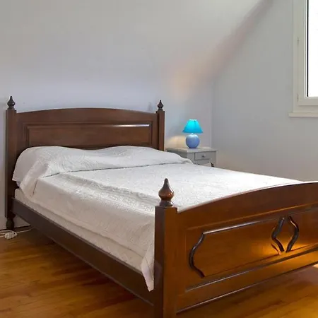 בית נופש Locquirec Sleeps 9